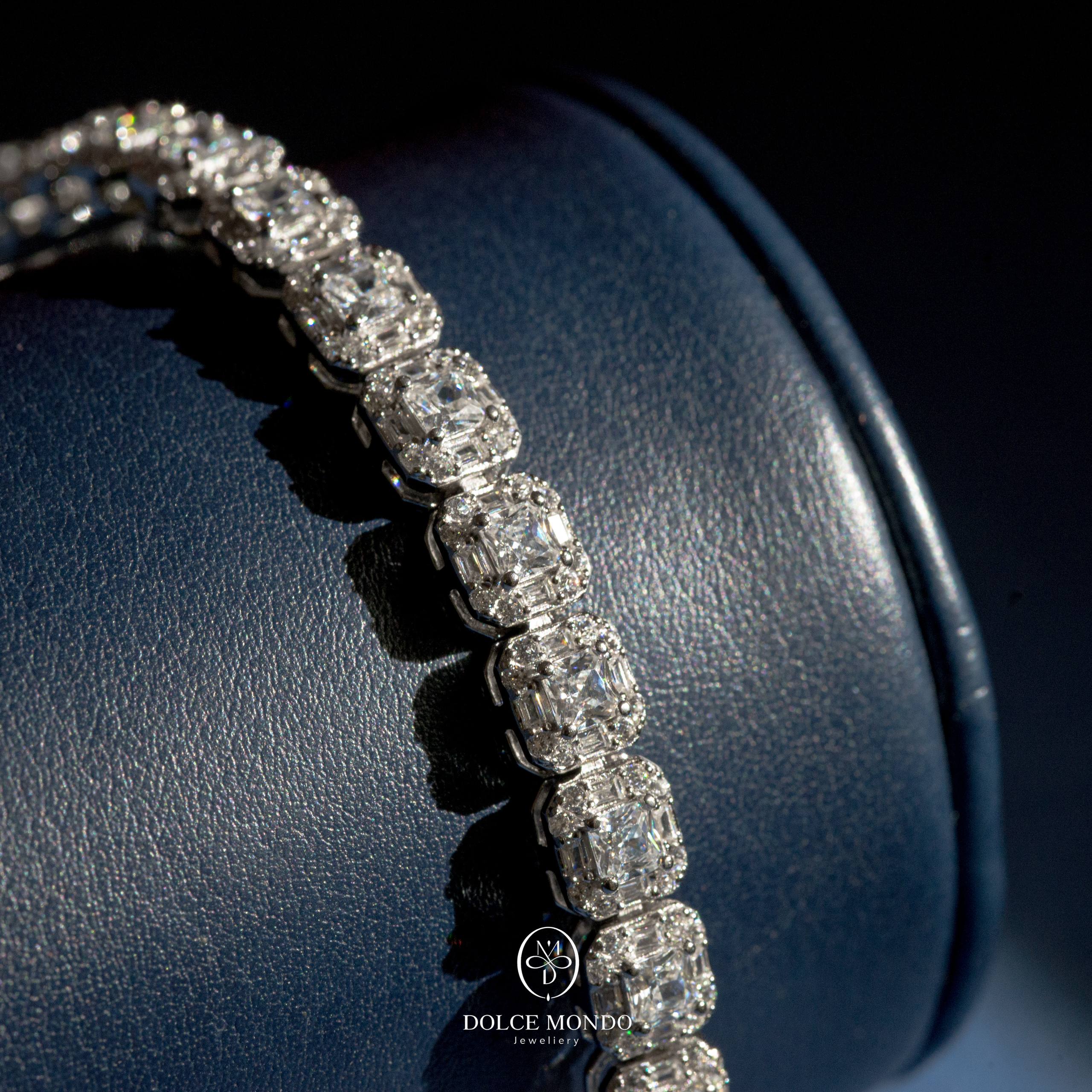Imperial Lucent Bracelet