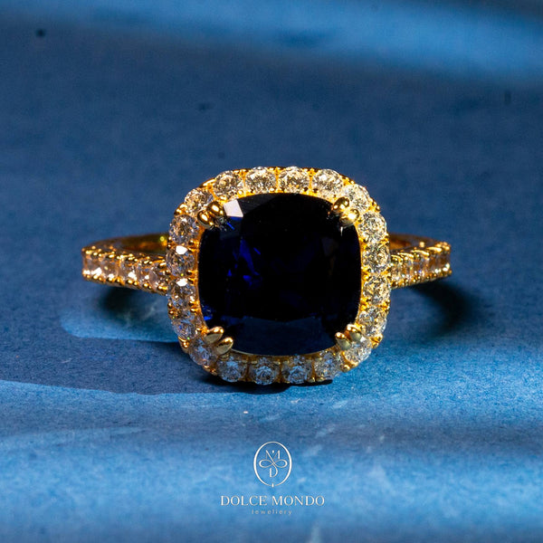 Dolce Mondo Royal Halo Essence – Royal Blue Zircon Gold-Plated 925 Silver Ring