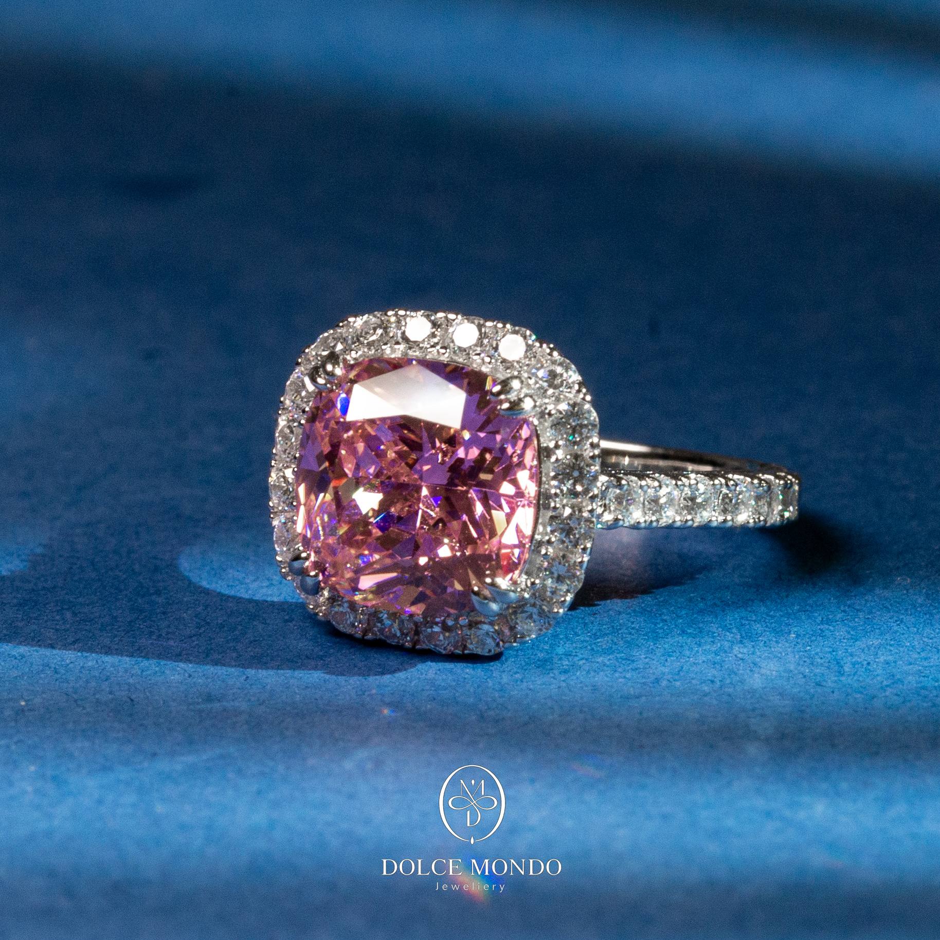 Dolce Mondo Blush Radiance Halo – Pink Zircon Rhodium-Plated 925 Silver Ring