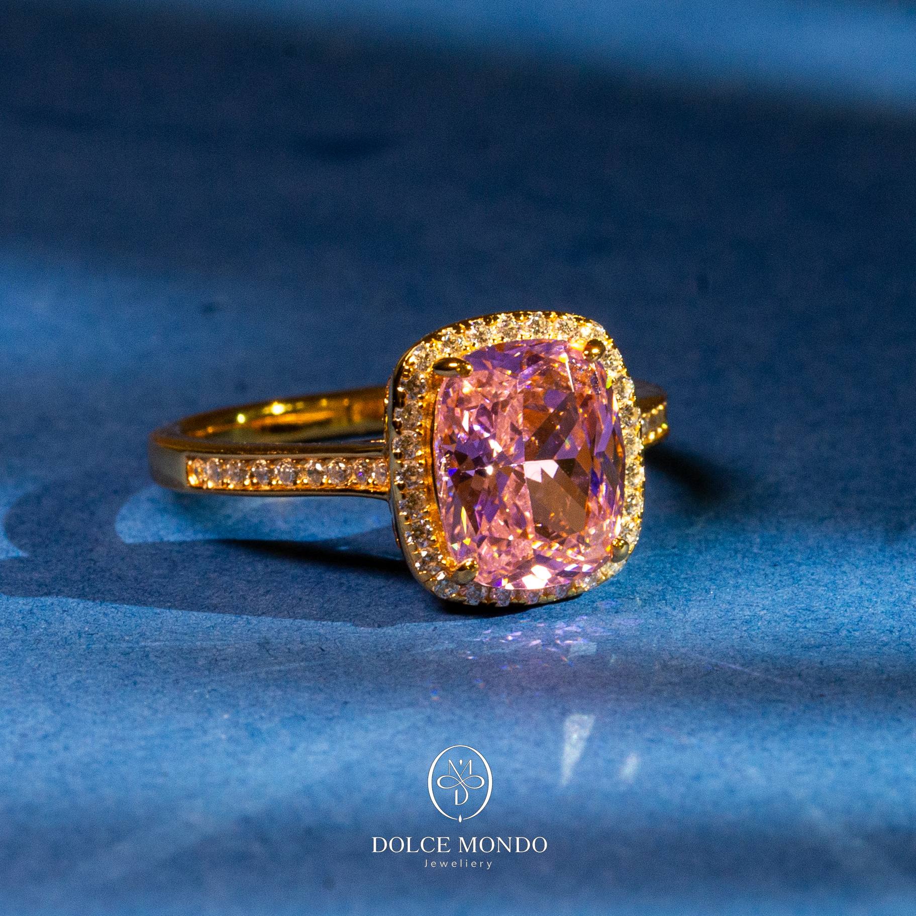 Dolce Mondo Rose Aura Halo – Pink Zircon Gold-Plated 925 Silver Ring