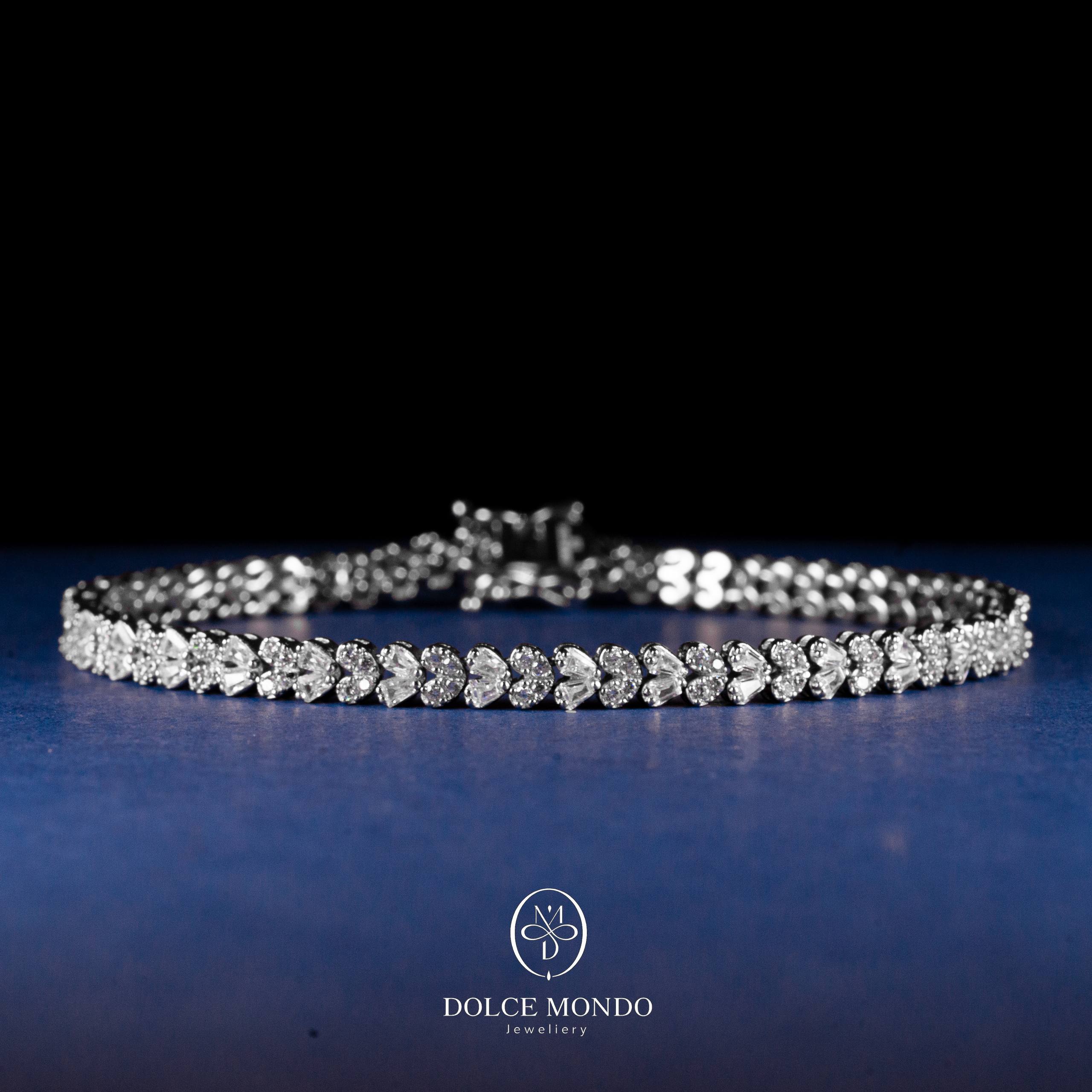 Veloura Heartline Bracelet