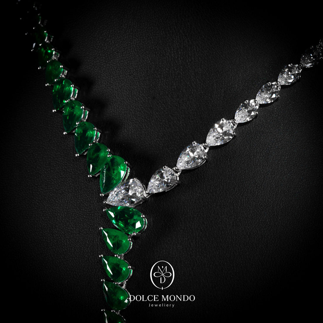 Emeraude Green and White Crystal Drop Necklace