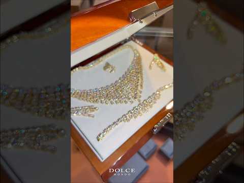 Seraphina Golden White Luxury Bridal Full Set in High Quality Class Zircon Simulated Diamond Gold Plated