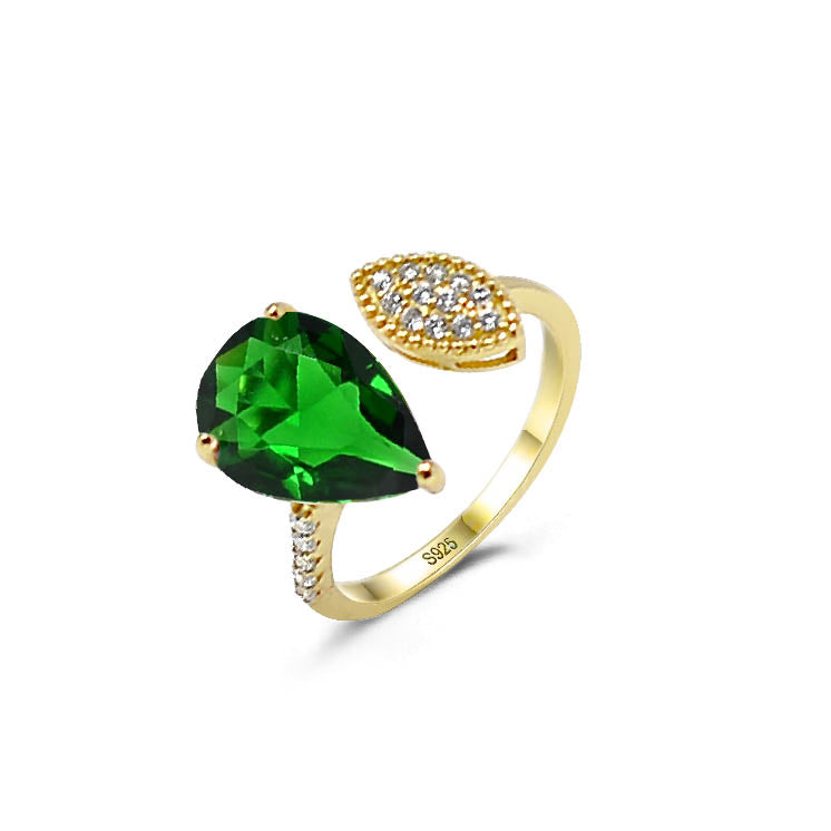 Elegant and Sparkling, Perfect for Every Occasion Dolce Mondo Silver Zircon 925 Ring With Green Color Stone