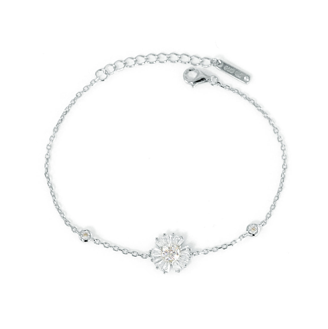 Cute Flower Design Silver 925 Chain Bracelet with High Quality Cubic Zircons