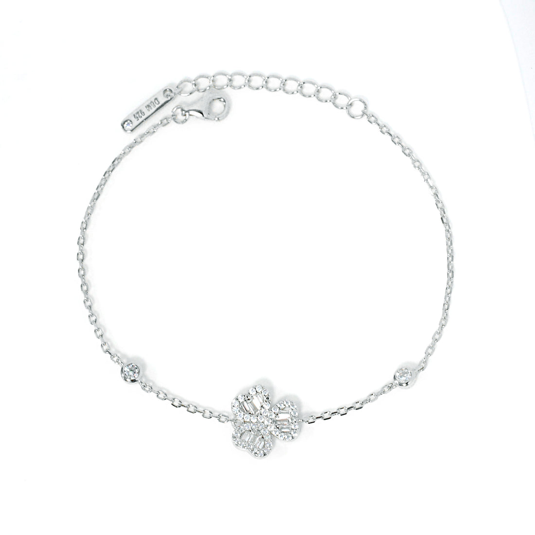 Cute Flower Design Silver 925 Chain Bracelet with High Quality Cubic Zircons