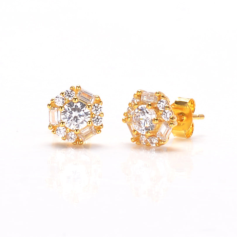 Exquisite Silver 925 Solitaire Stud Earrings - High Quality Zircons